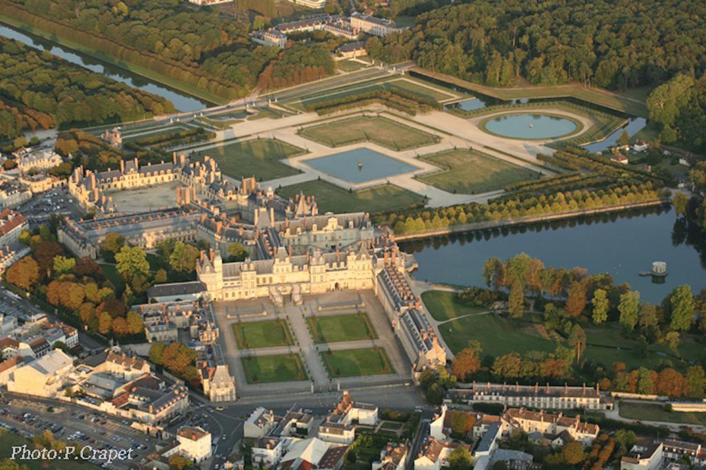 Fontainebleau Sweet Home Exteriör bild